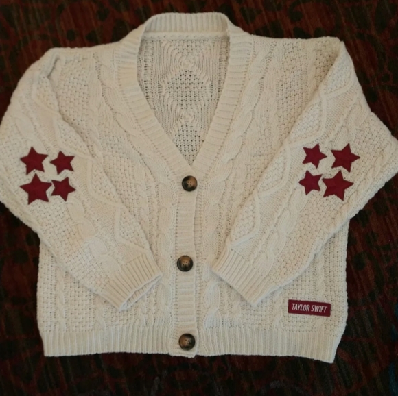 NWT Taylor Swift Red Cardigan XS/S (oversized) - Picture 1 of 12